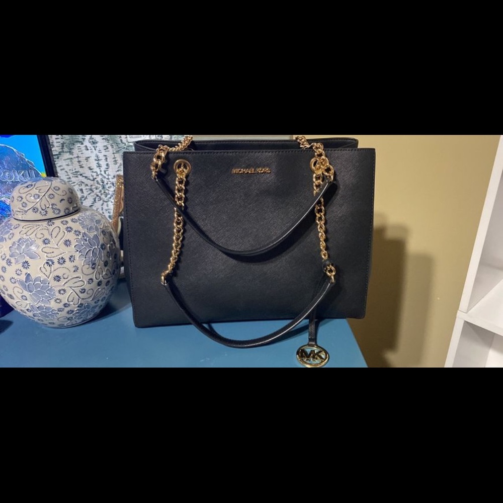 Black Michael Kors Purse